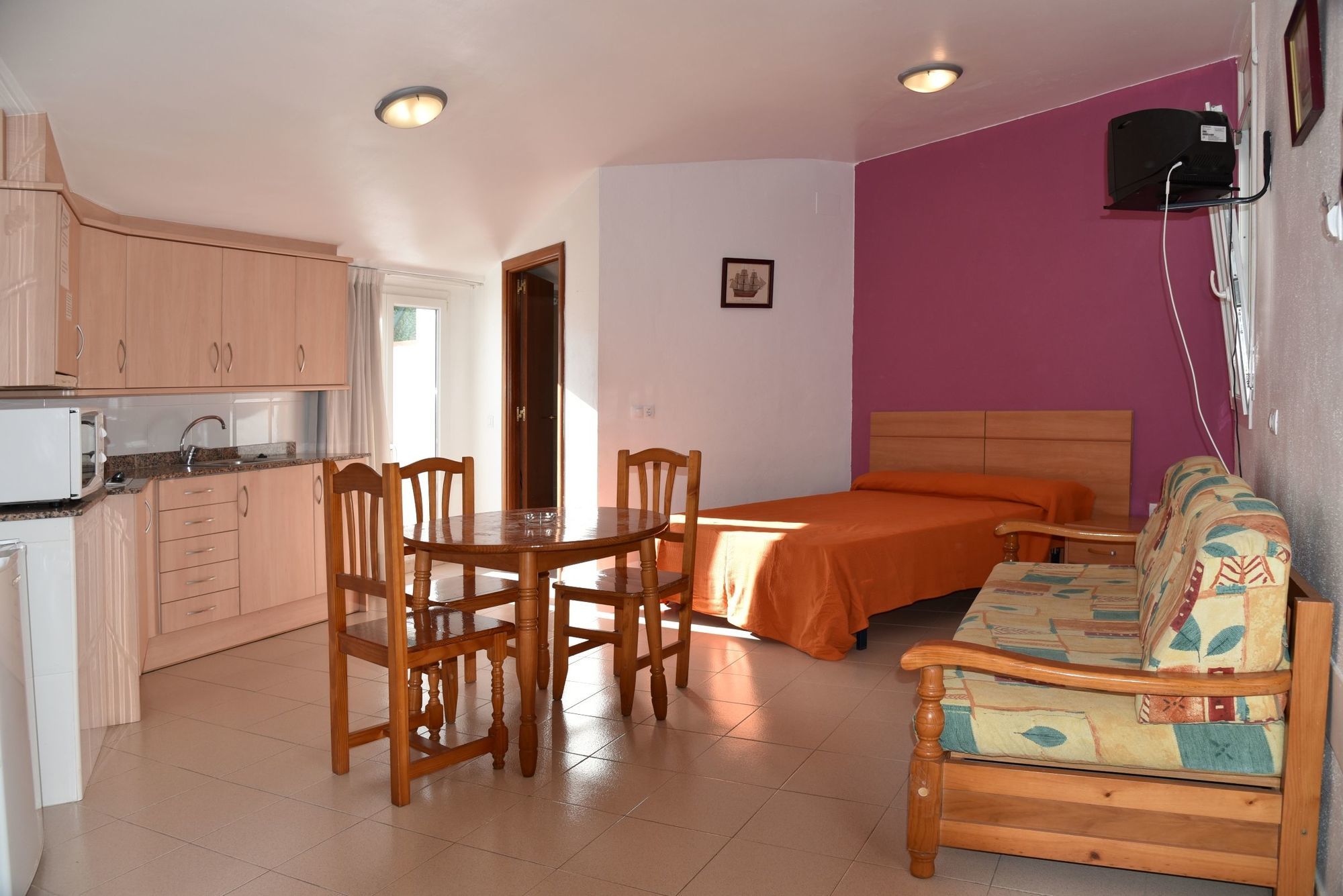 Ar Dosjoimi Apartments Lloret de Mar Luaran gambar